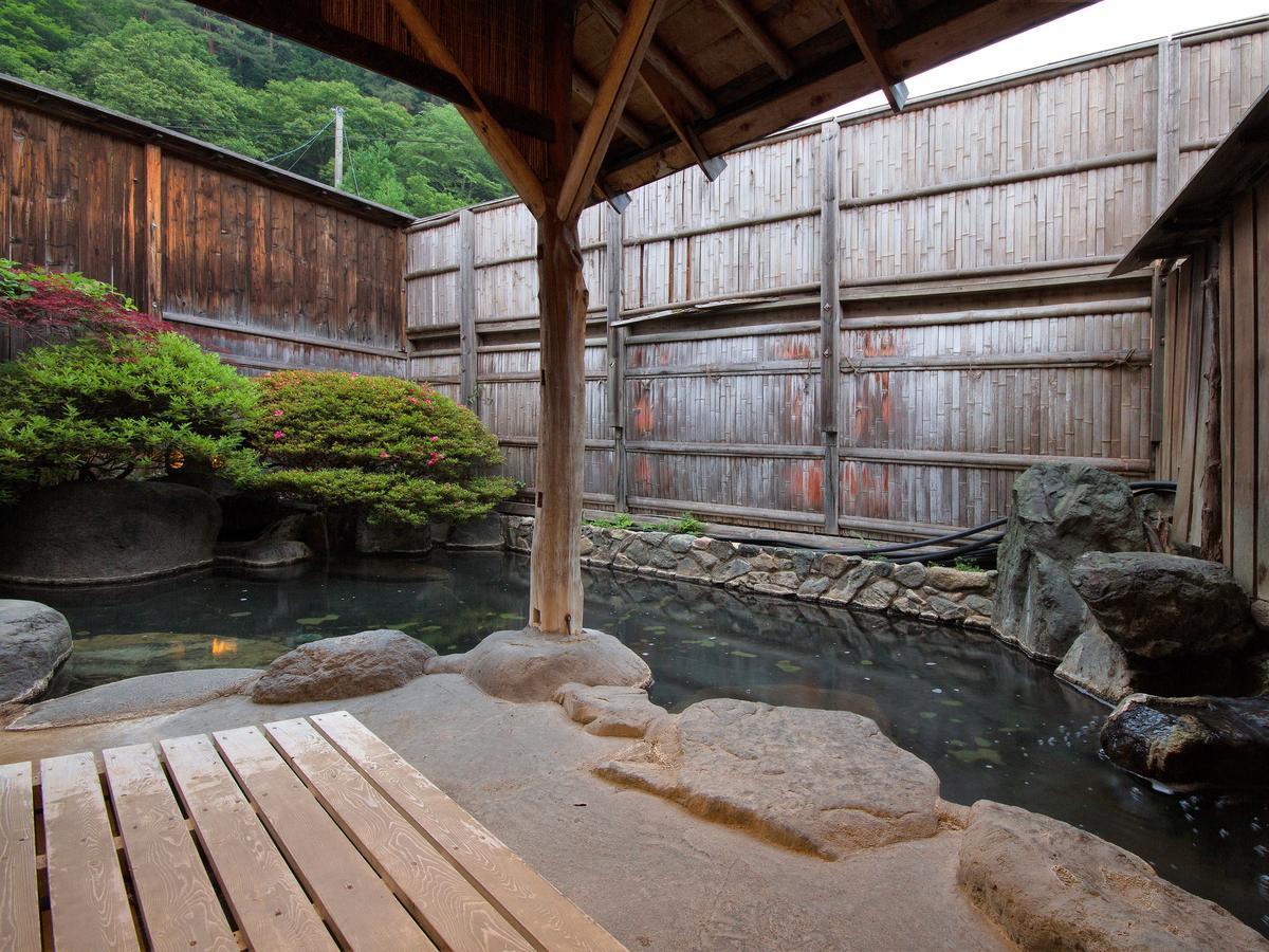 Ryokan Gizan Такаяма Екстериор снимка